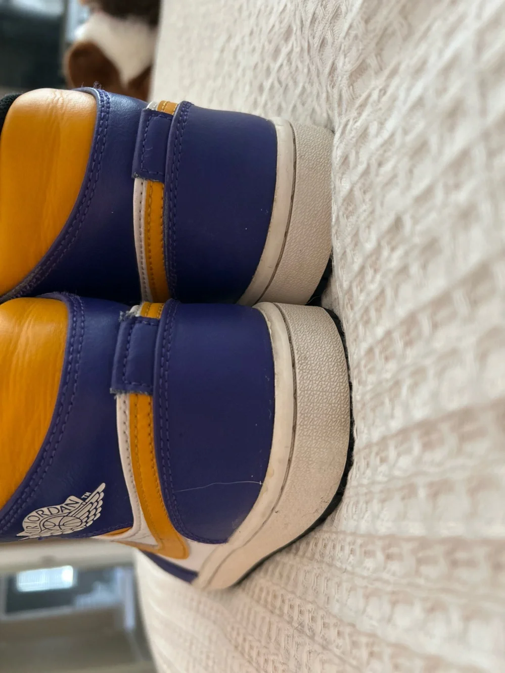 AIR JORDAN NIKE Big Kid/Mens High-Top Basketball Sneakers in Purple, Yellow